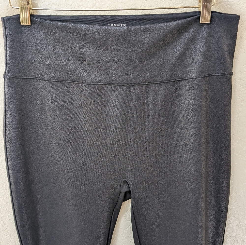 Assets by SPANX Ponte Structured Shaping Leggings "Red Hot Label" Size 1X